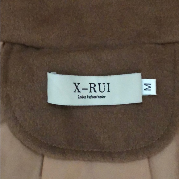 cape style fashion coat - Picture 7 of 8